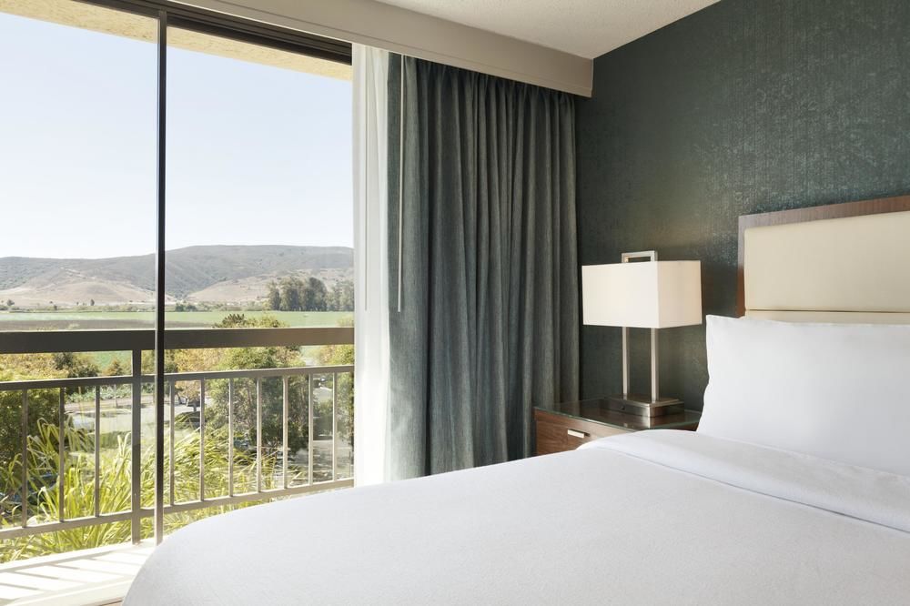 Embassy Suites by Hilton San Luis Obispo in San Luis Obispo, Ca