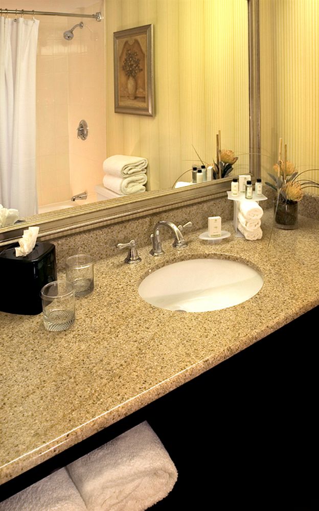 Embassy Suites by Hilton Fort Lauderdale 17th Street in Fort Lauderdale, Fl