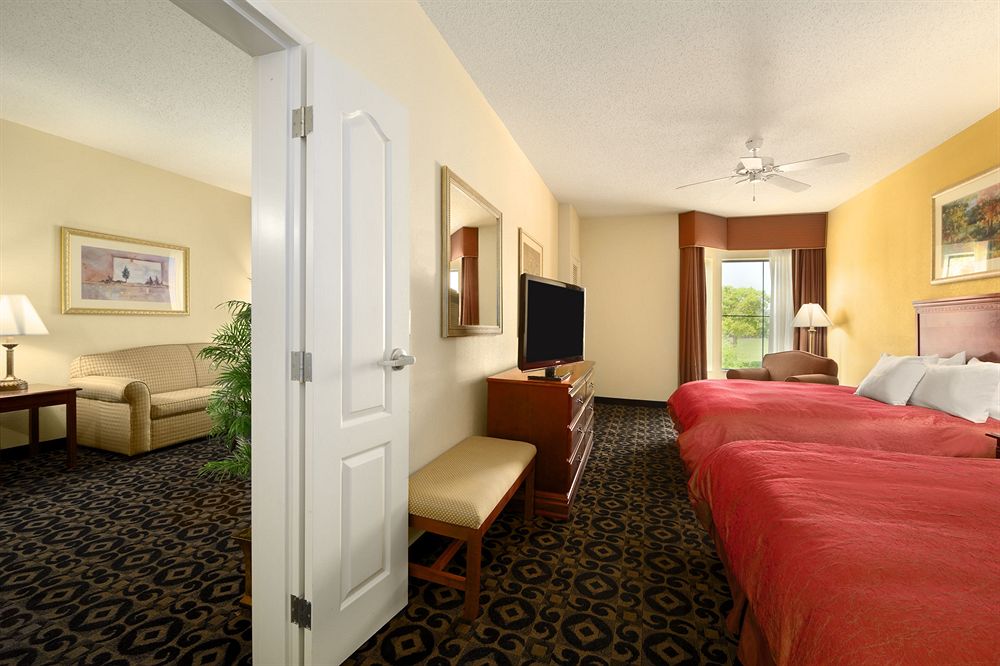 Homewood Suites by Hilton Houston IAH Airport Beltway 8 in Houston, Tx