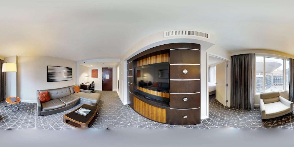 Hilton Nashville Downtown in Nashville,Tn