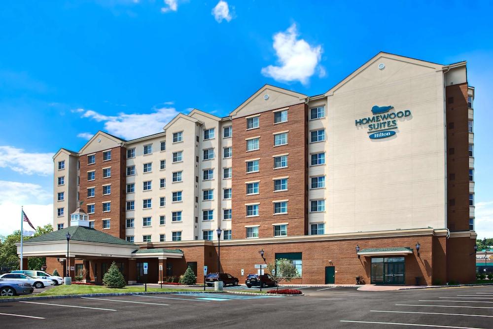 Homewood Suites by Hilton East Rutherford - Meadowlands, NJ in East Rutherford, Nj