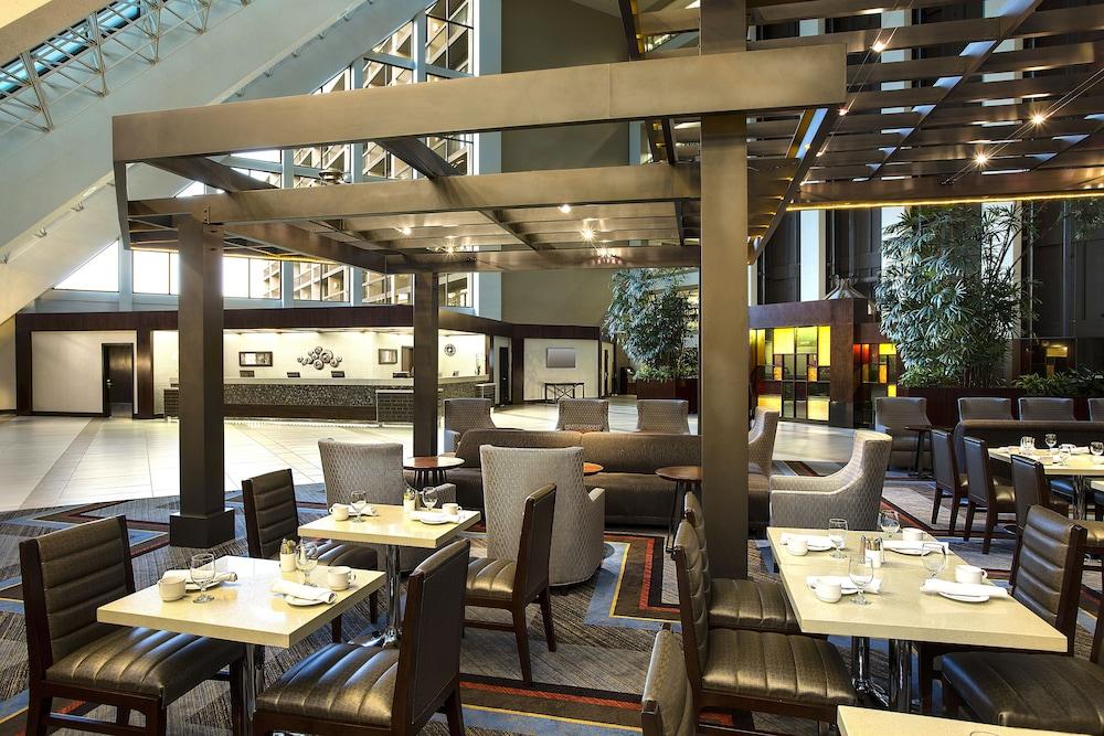 Hilton Bellevue in Bellevue, Wa