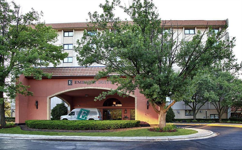 Embassy Suites by Hilton Chicago Schaumburg Woodfield in Schaumburg