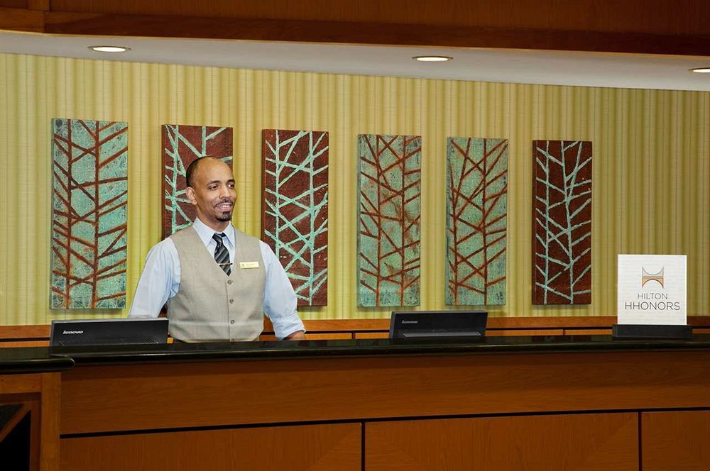 Embassy Suites by Hilton Kansas City Overland Park in Overland Park, Ks