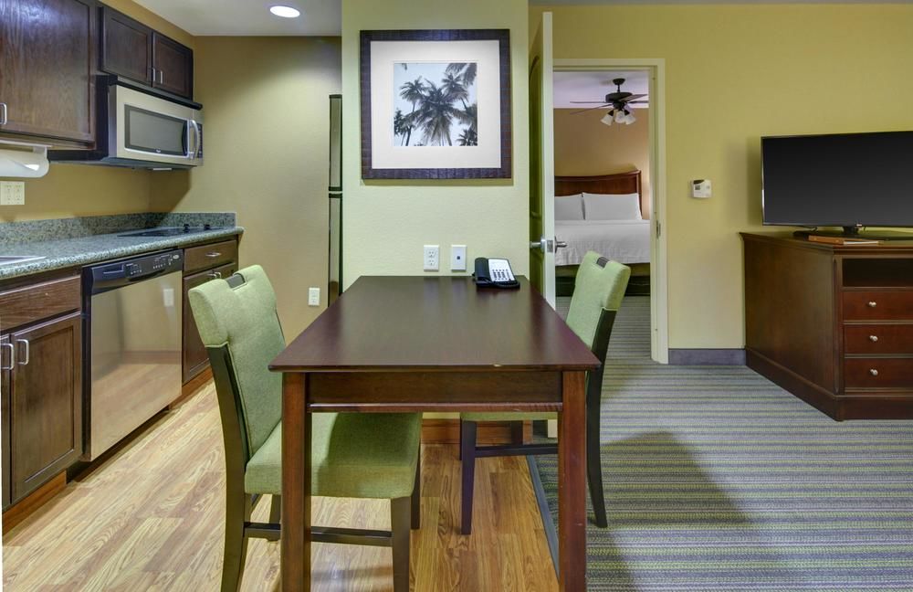 Homewood Suites by Hilton West Palm Beach in West Palm Beach