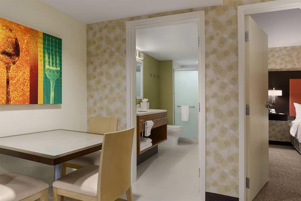 Home2 Suites by Hilton Charlotte I-77 South, NC in Charlotte