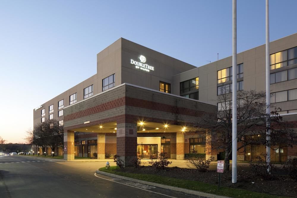 DoubleTree by Hilton Hartford - Bradley Airport in Windsor Locks, Ct