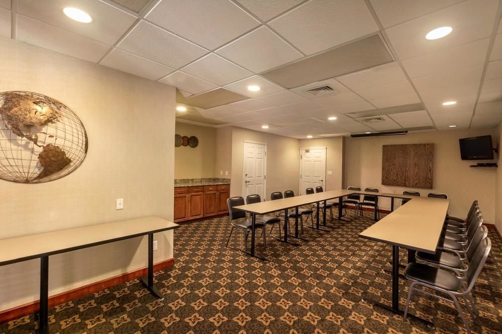 Homewood Suites by Hilton Kansas City/Overland Park in Overland Park, Ks