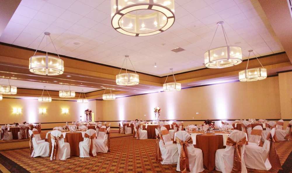 Embassy Suites by Hilton Columbus Airport in Columbus