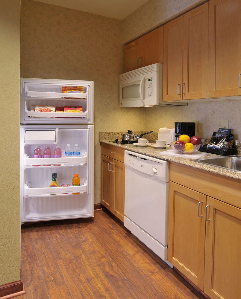 Homewood Suites by Hilton Greenville in Greenville, Sc