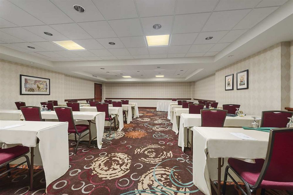 Embassy Suites by Hilton Tampa USF Near Busch Gardens in Tampa, Fl
