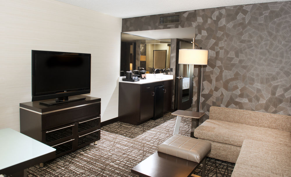 Embassy Suites by Hilton Las Vegas in Las Vegas