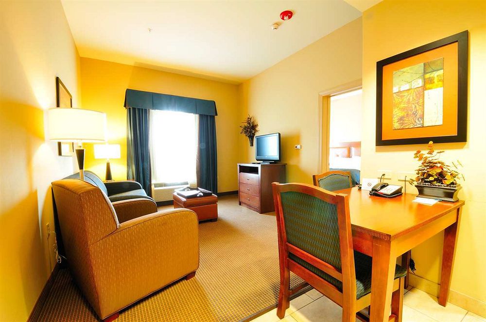 Homewood Suites by Hilton Fayetteville in Fayetteville, Ar