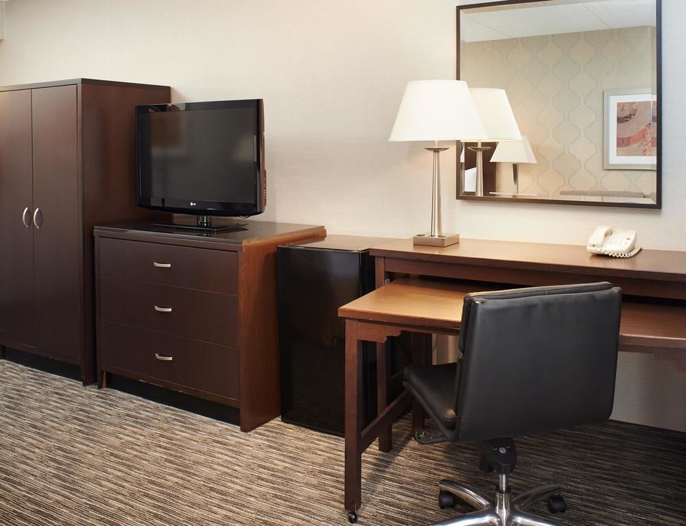 DoubleTree by Hilton Detroit - Dearborn in Detroit, Mi