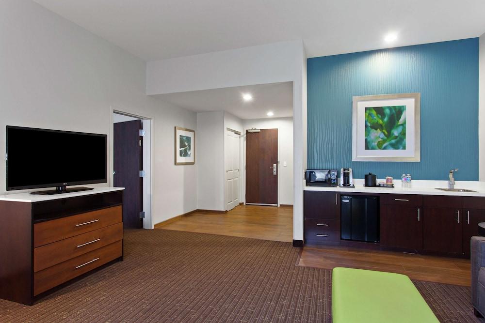 Hilton Garden Inn Victoria in Victoria, Tx