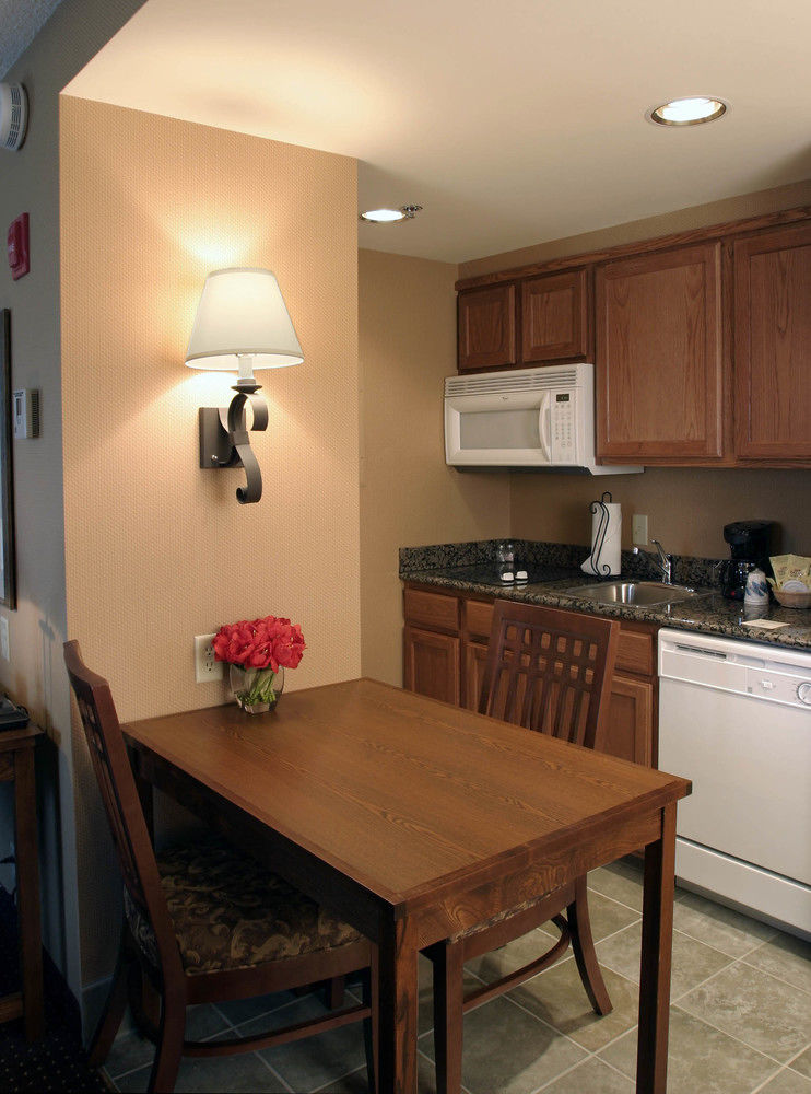 Homewood Suites by Hilton Buffalo-Amherst in Buffalo, Ny