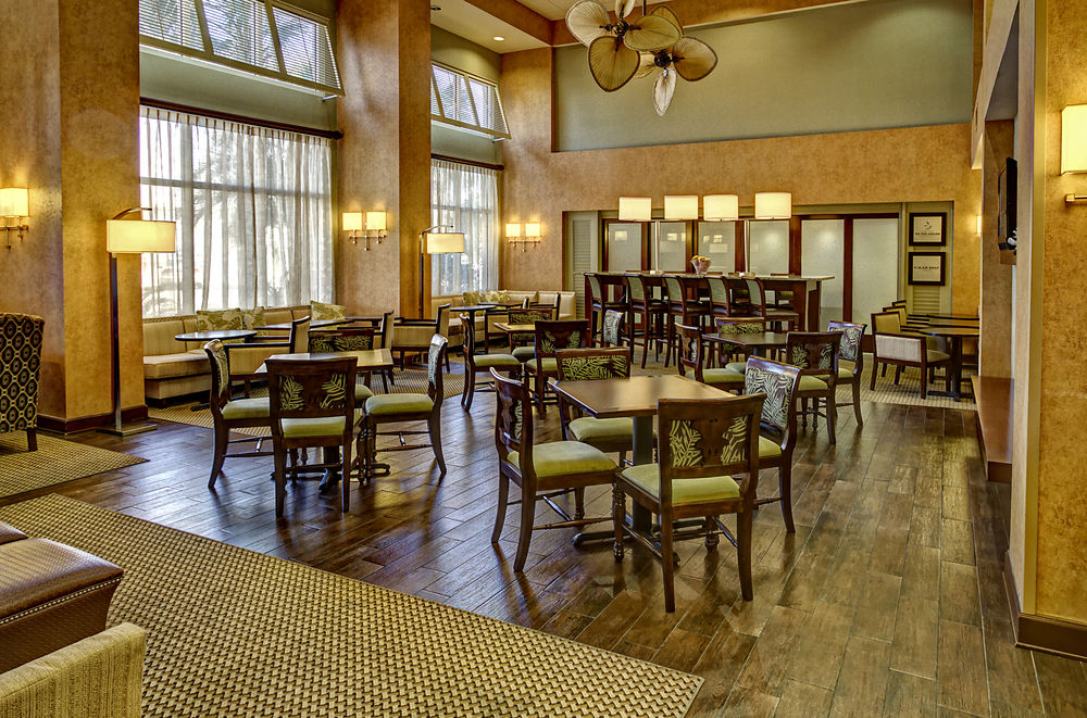 Holiday Inn Express & Sui Destin-Miramar Beach in Destin, Fl