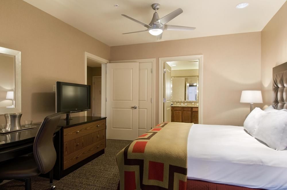 Hilton Promenade at Branson Landing in Branson