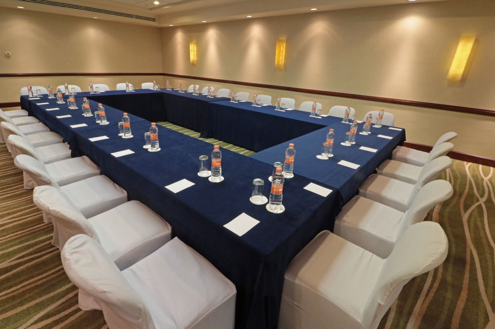 MS Milenium Monterrey, Curio Collection by Hilton in Monterrey
