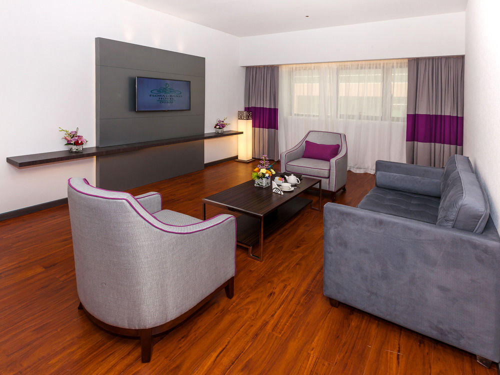 Howard Johnson Plaza by Wyndham Dubai Deira in Dubai