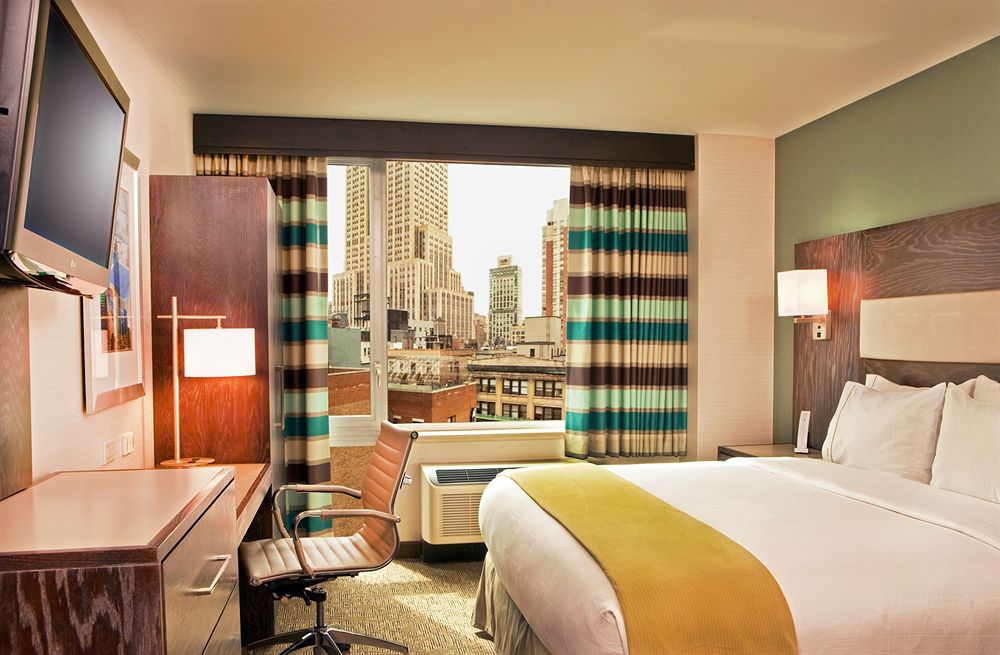 HOLIDAY INN EXPRESS - MANHATTA in New York, Ny