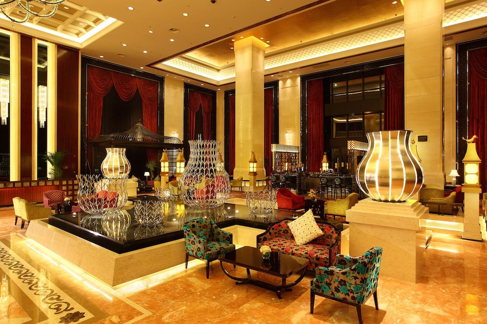 Wyndham Grand Plaza Royale Palace Chengdu in Chengdu