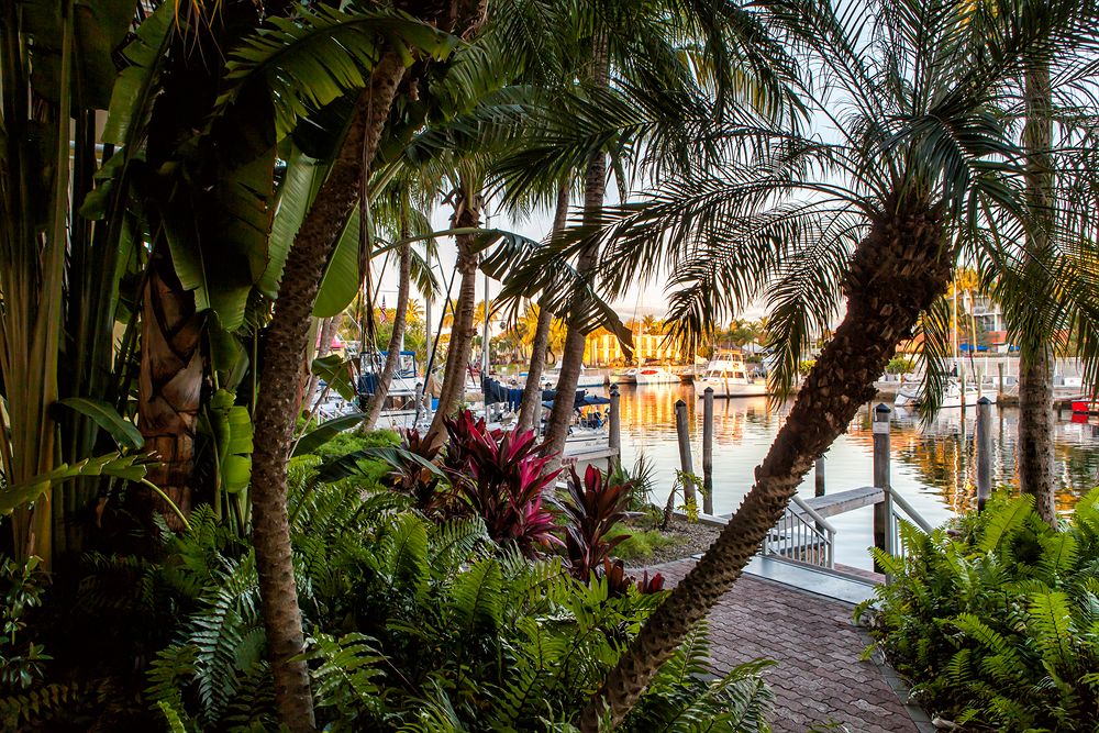 MARINA DEL MAR RESORT