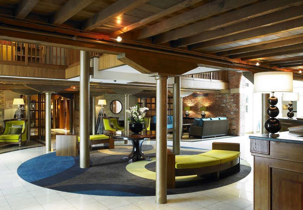 MANCHESTER MARRIOTT VICTORIA  ALBERT HOTEL in Manchester