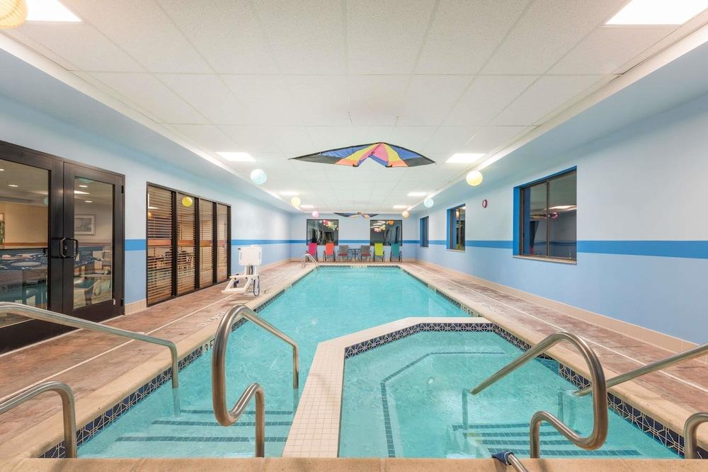 Wingate by Wyndham York in York, Pa