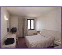 Marty Hotel Bordeaux, Tapestry Collection by Hilton in Bordeaux