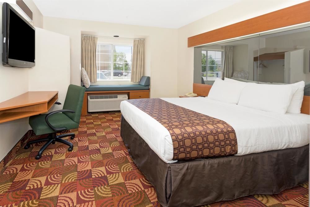 MICROTEL INN & SUITES BY WYNDHAM DENVER in Denver