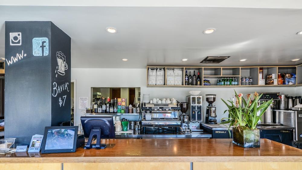 TRAVELODGE BY WYNDHAM CULVER CITY in Culver City, Ca