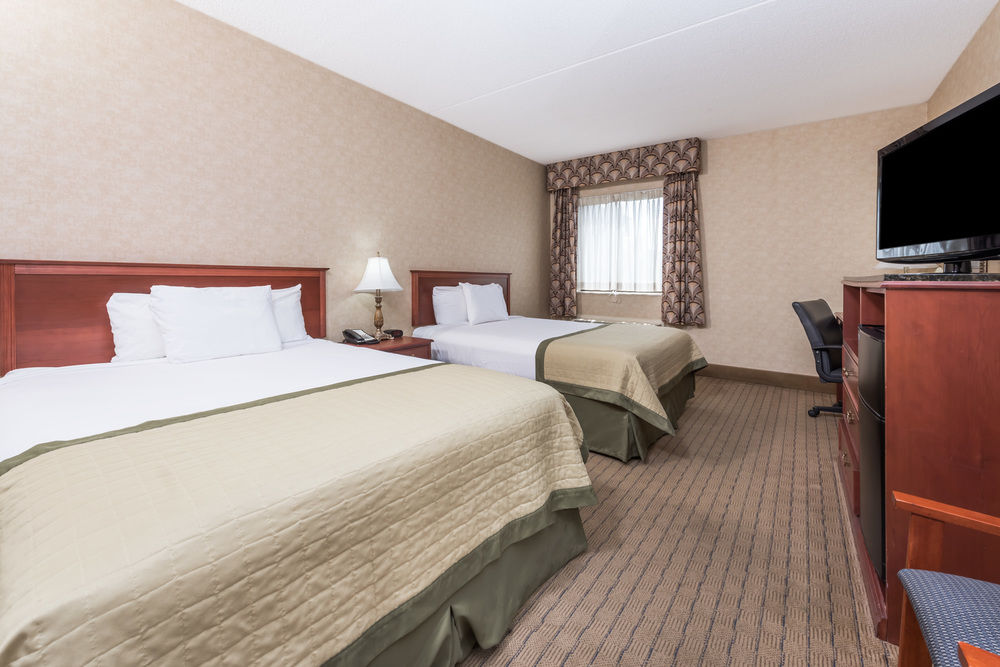 BAYMONT BY WYNDHAM INDIANAPOLIS SOUTH in Indianapolis