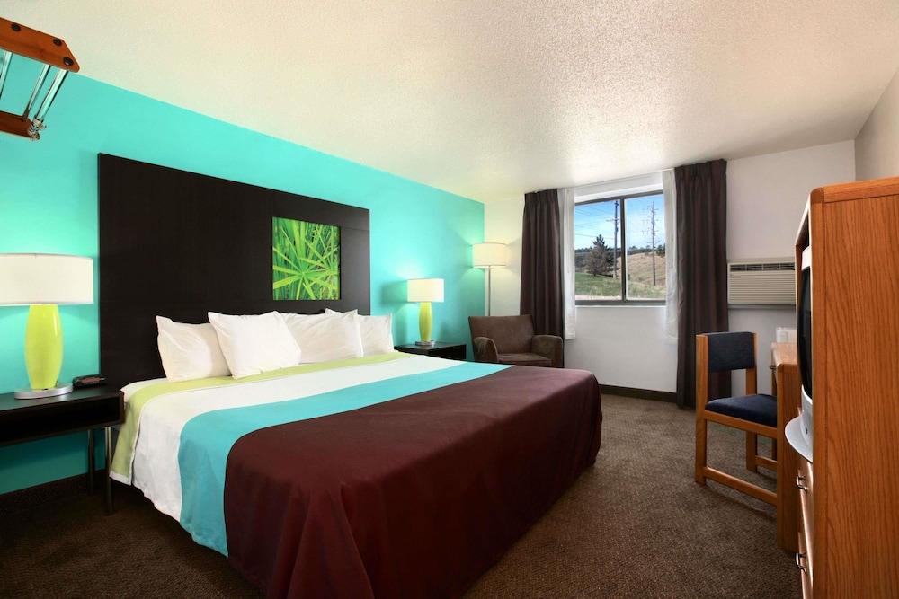 SUPER 8 BY WYNDHAM RAPID CITY RUSHMORE RD in Rapid City