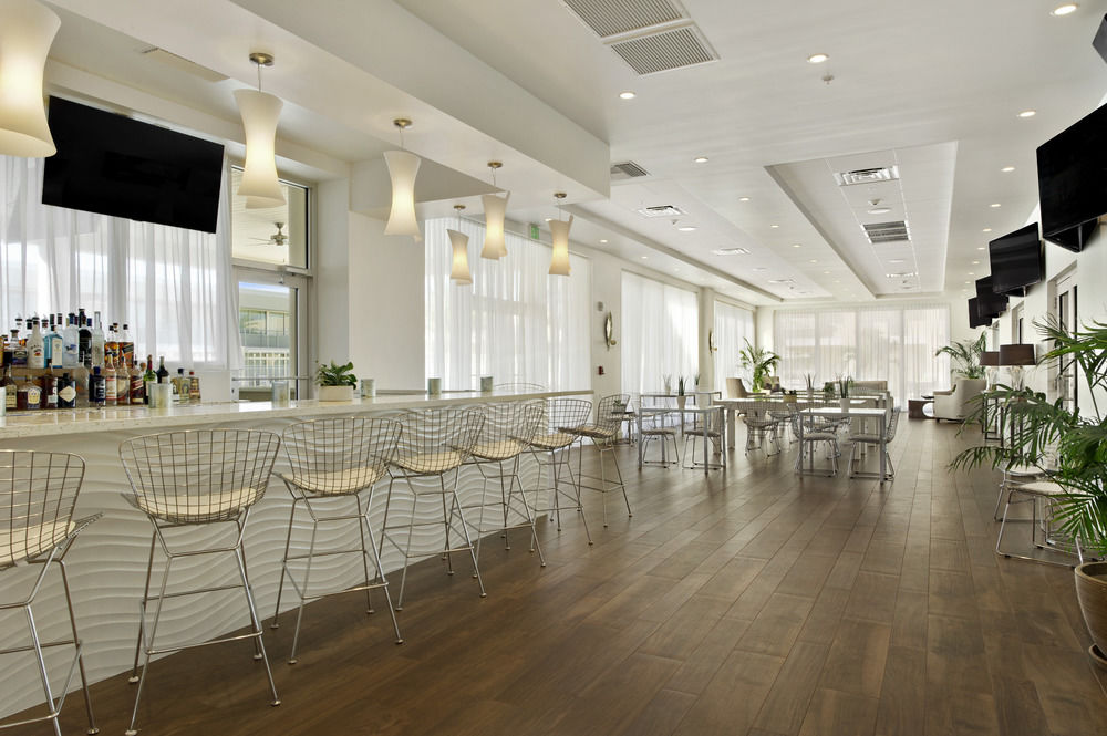 RAMADA BY WYNDHAM VENICE HOTEL VENEZIA in Venice, Fl