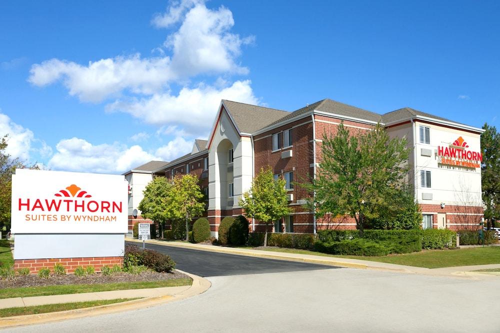 HAWTHORN SUITES BY WYNDHAM GREENSBORO in Greensboro, Nc