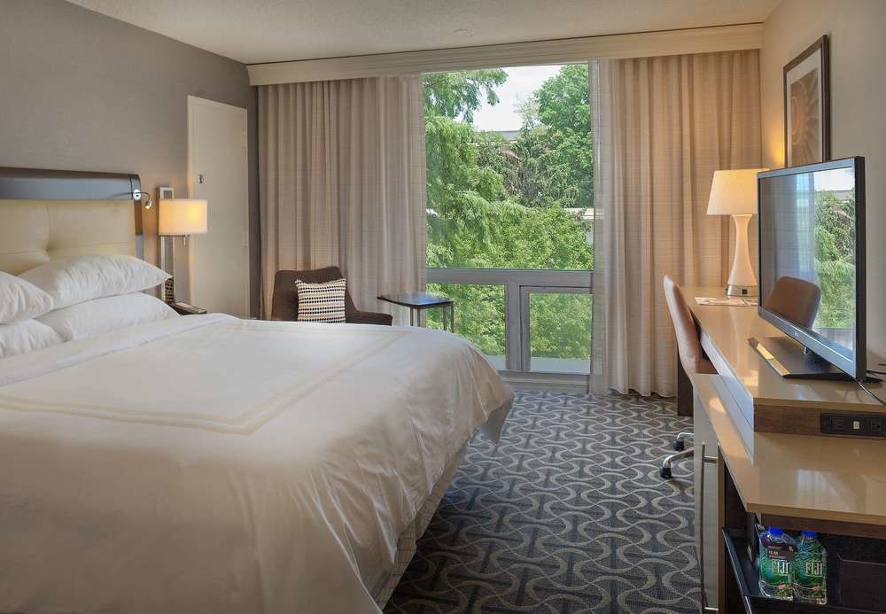 MARRIOTT ST. LOUIS AIRPORT in Saint Louis, Mo