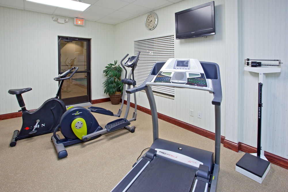 HOLIDAY INN EXPRESS & SUITES COLLEGE STATION in College Station, Tx