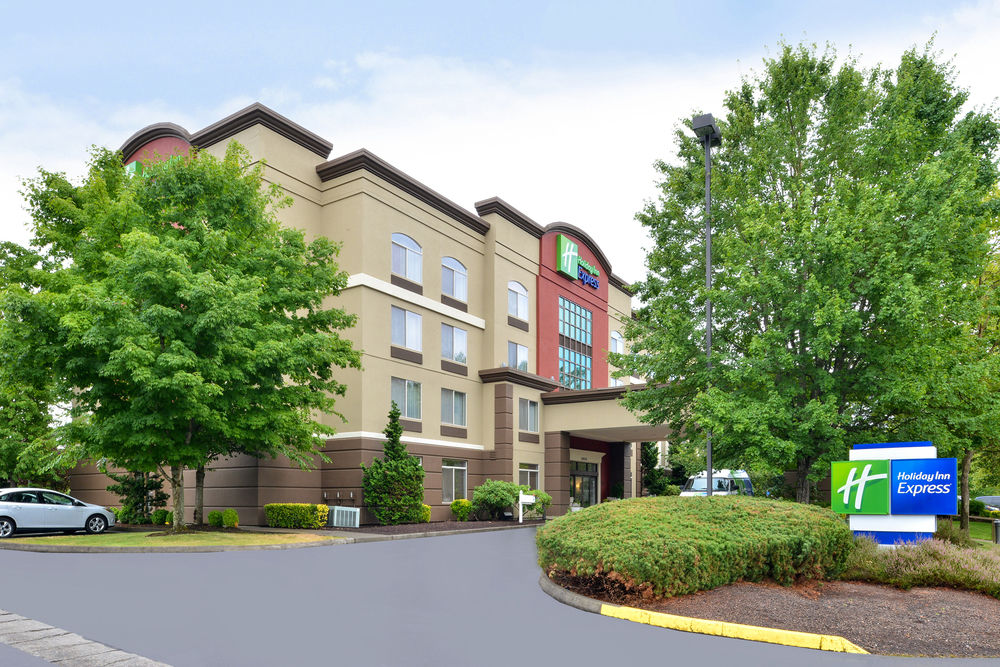HOLIDAY INN EXPRESS PORTLAND WEST/HILLSBORO in Hillsboro, Or