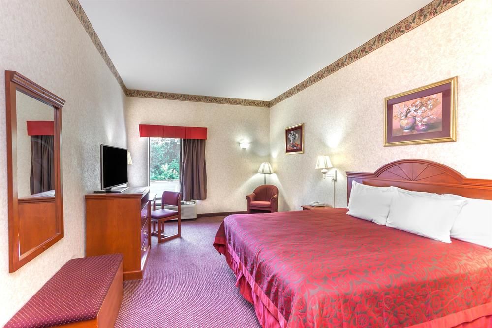 Days Inn by Wyndham Manassas in Manassas, Va