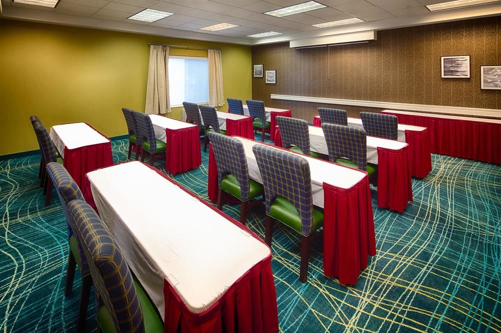 Holiday Inn & Suites Bothell - Seattle Northeast in Seattle, Wa