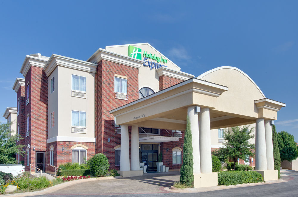 HOLIDAY INN EXPRESS & SUITES ABILENE MALL SOUTH in Abilene