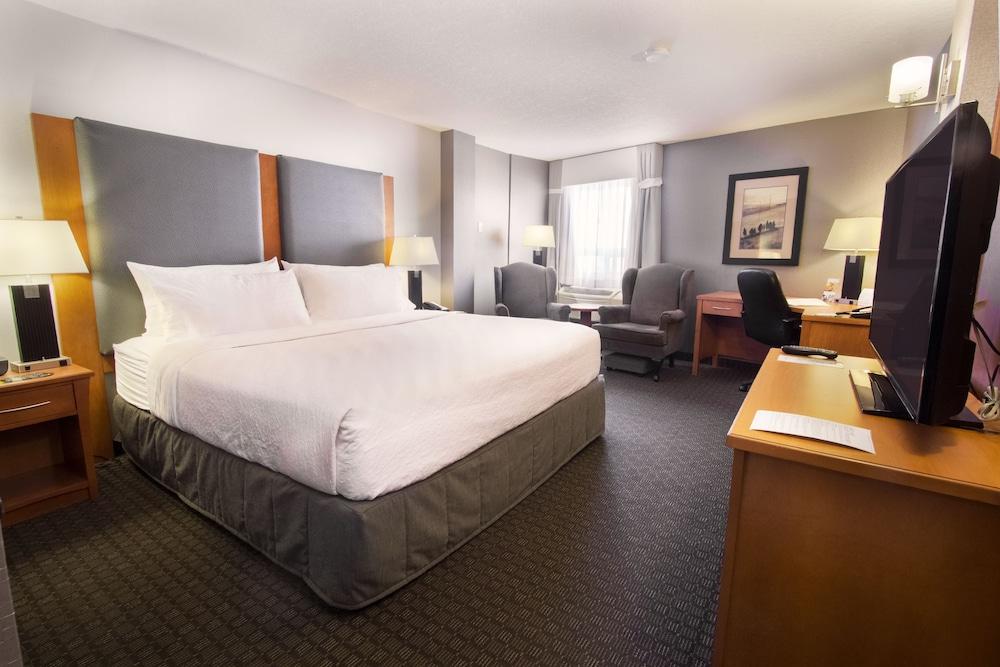 HOLIDAY INN AIRPORT in Calgary