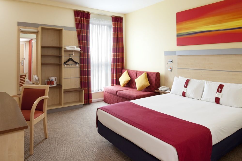 HOLIDAY INN EXPRESS HULL CITY CENTRE in Kingston Upon Hull