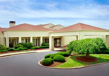 Courtyard By Marriott Pittsburgh Airport in Pittsburgh, Pa