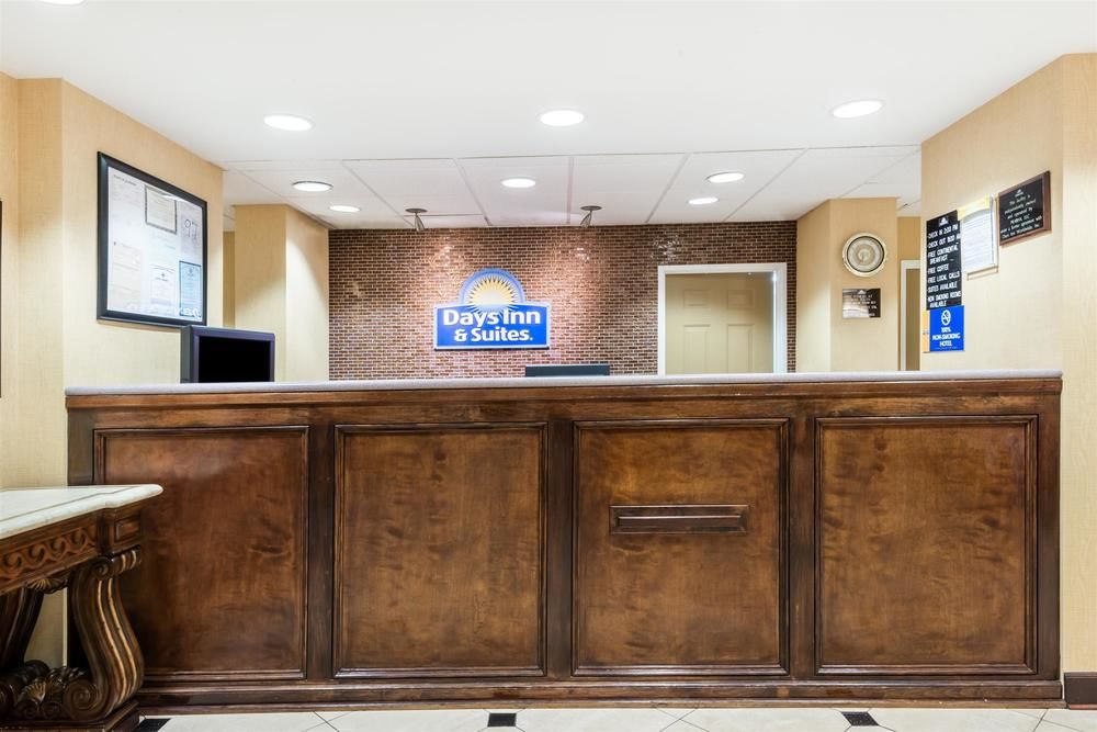 DAYS INN & SUITES BY WYNDHAM PRATTVILLE-MONTGOMERY in Prattville, Al