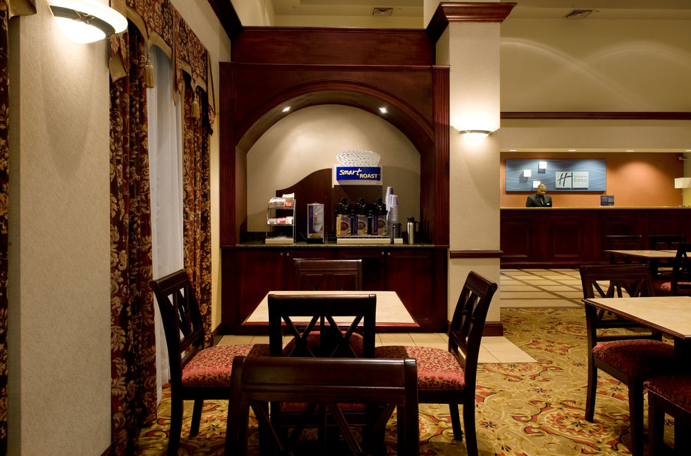 Holiday Inn Express Hotel & Suites DFW Airport South by IHG in Dallas, Tx