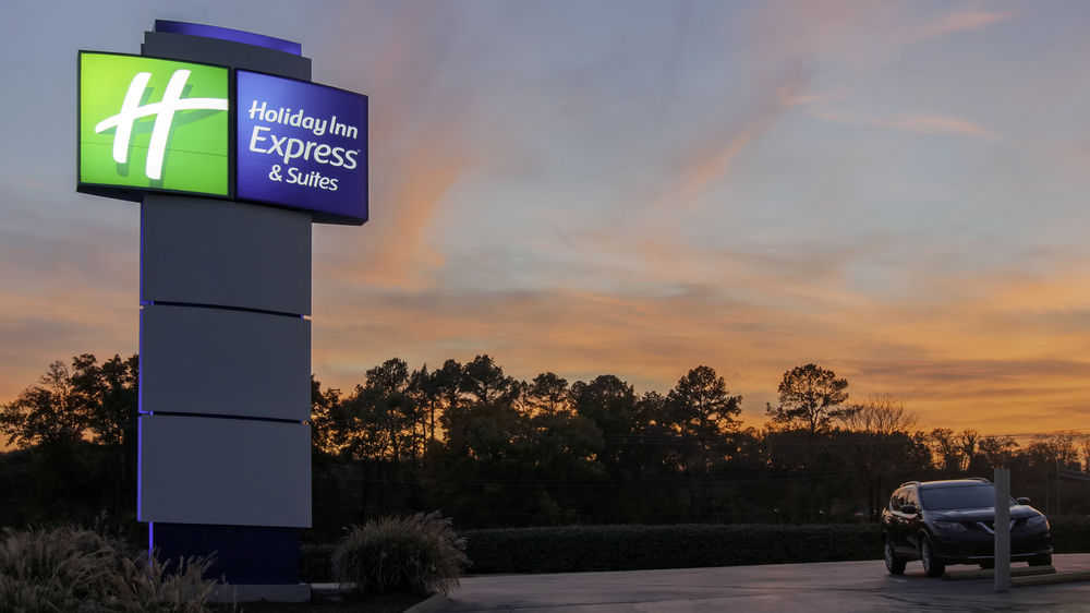 HOLIDAY INN EXPRESS & SUITES NASHVILLE-I-40&I-24(SPENCE LN) in Nashville,Tn