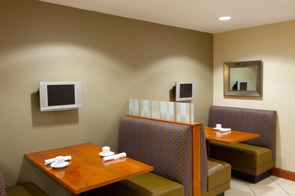 HOLIDAY INN MANASSAS - BATTLEFIELD in Manassas, Va