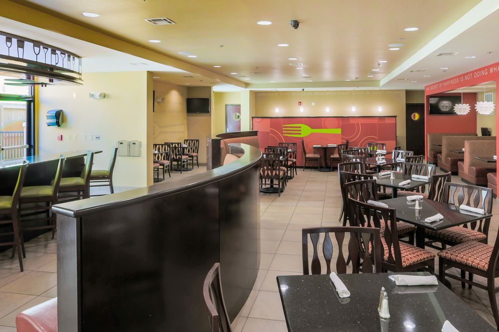 HOLIDAY INN MOBILE - AIRPORT in Mobile